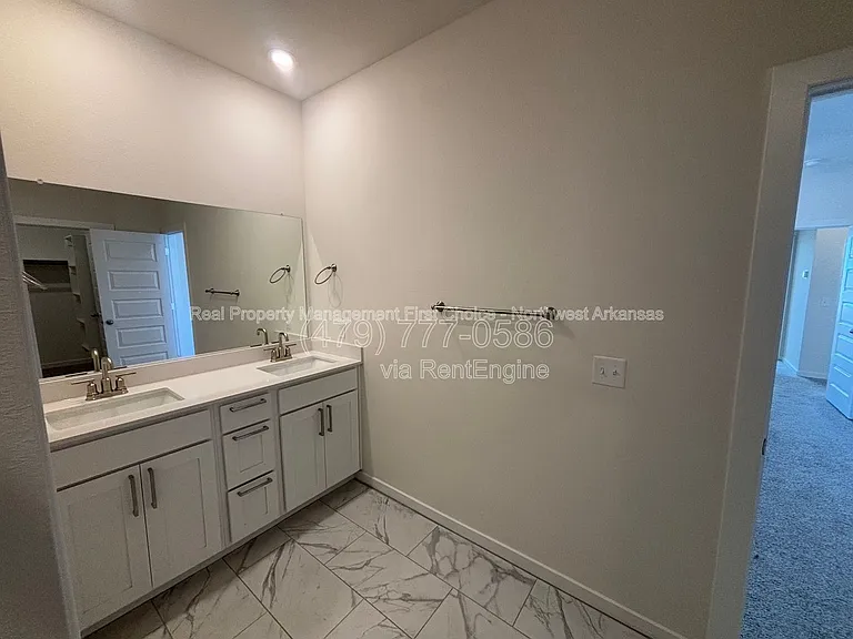 4802 W Planetree St — Photo 19