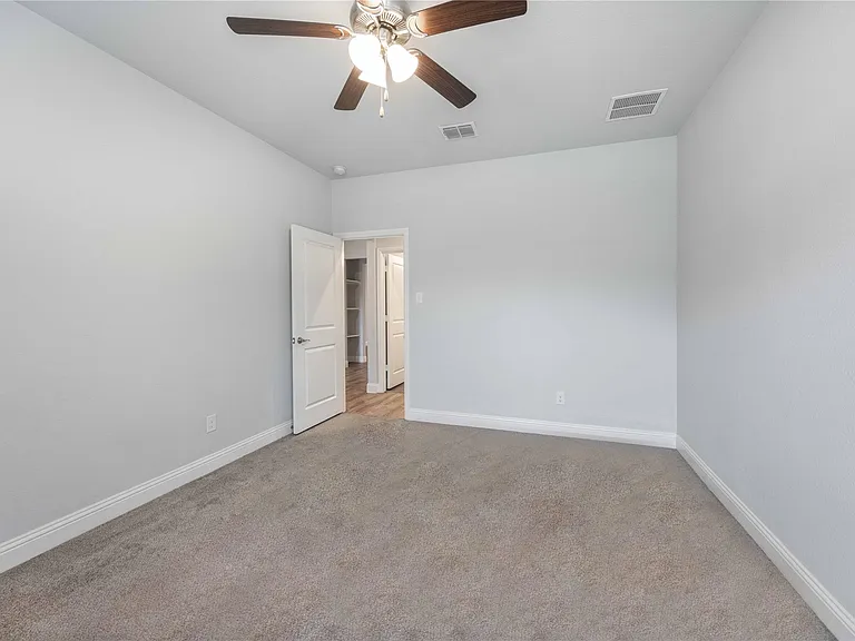 354 Rock Acre Dr — Photo 16