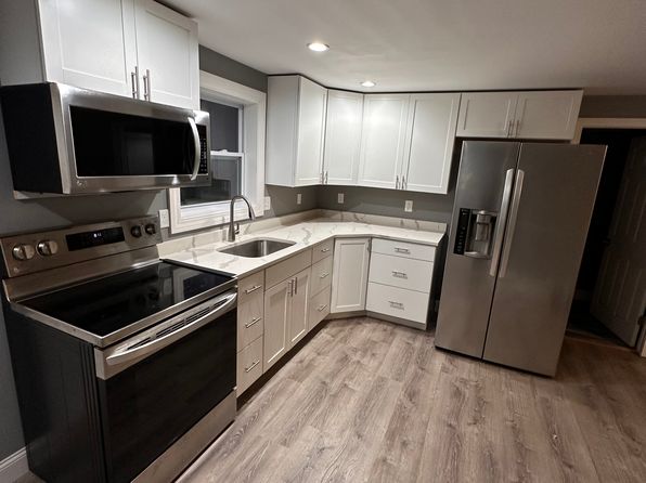 10 Batavia St APT B