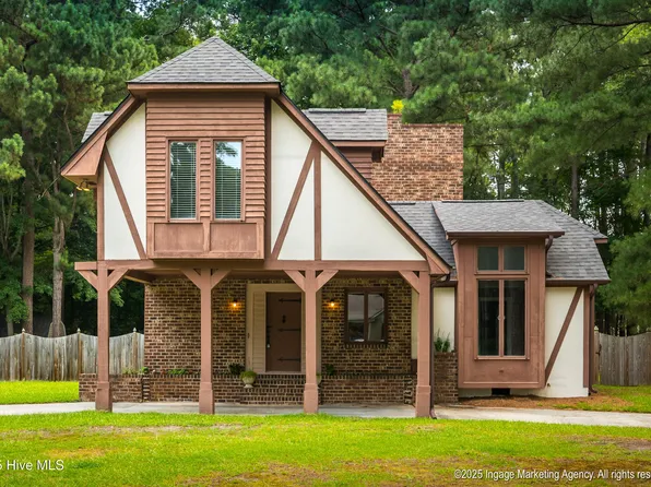 1407 Rondo Drive, Greenville, NC 27858