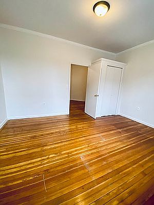 3rd image of 35-33 32nd St #1F