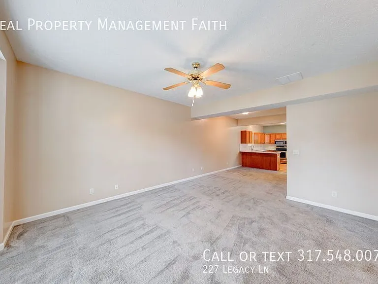 227 Legacy Ln — Photo 4