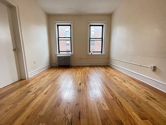 3rd image of 321 Fairmount Ave #31E