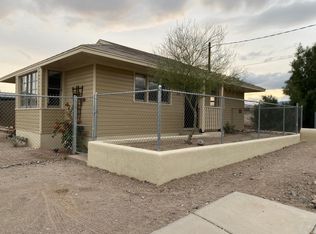 811 Downey Ave, Needles, CA 92363