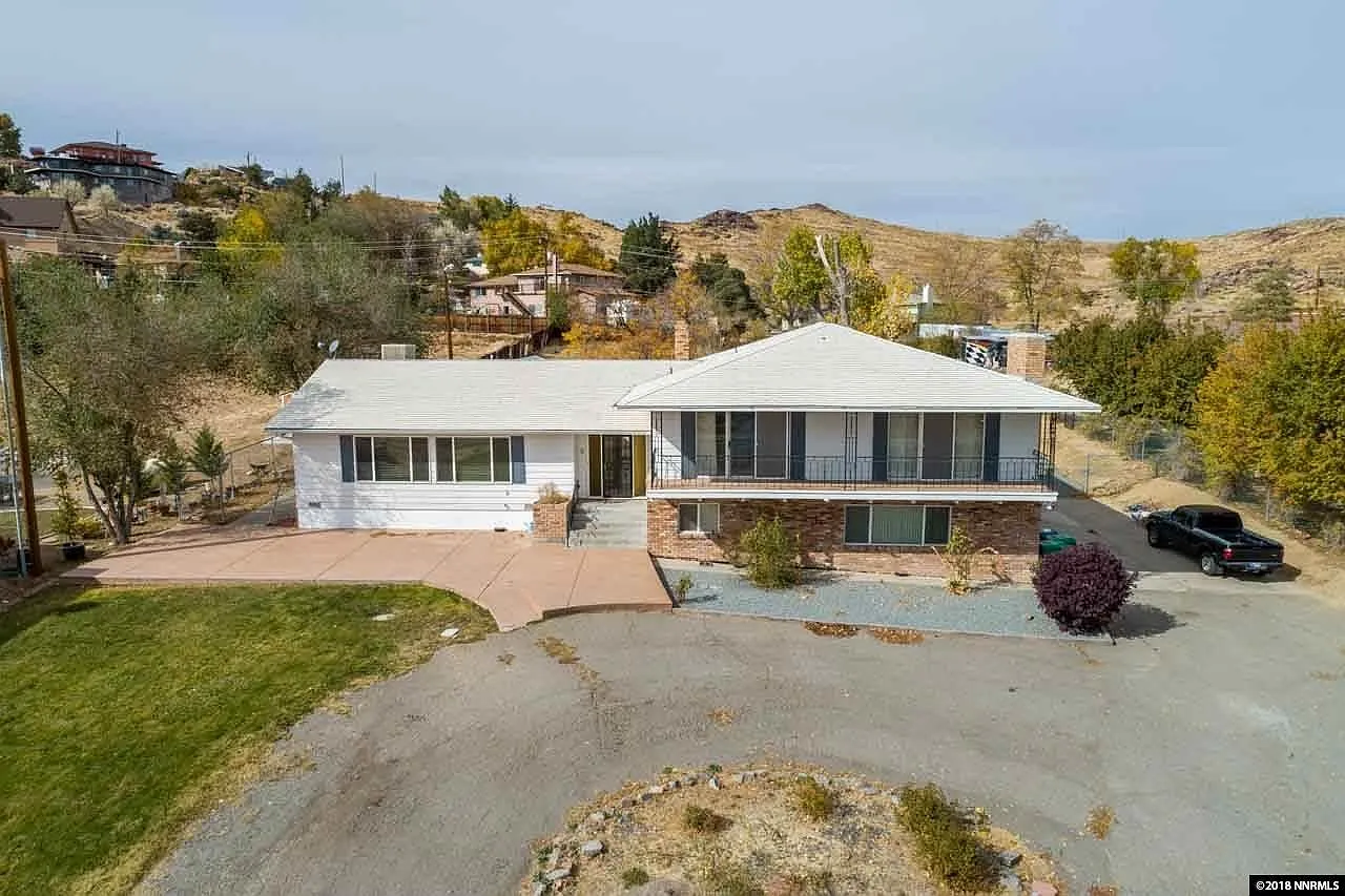 5585 Wedekind Rd photo 1