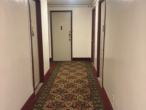 3rd image of 40 Brighton 1 Rd #14L