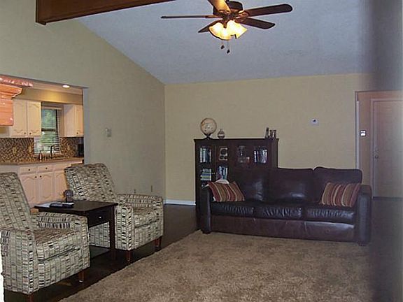 3rd image of 2624 Winterlake Dr
