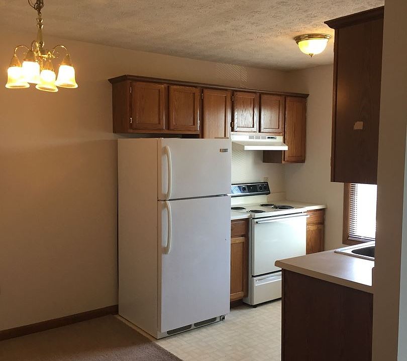 1st image of 207 Keystone Dr APT 8