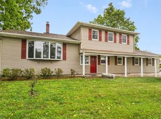 122 Ridgedale Ave, Florham Park, NJ 07932