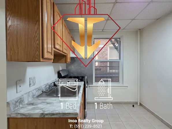 176 West 48th Street image 3 of 18