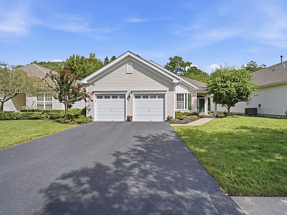 3rd image of 54 Pembrooke Way