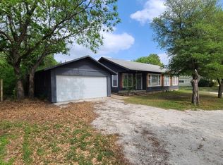 311 Center Point Rd, Weatherford, TX 76087