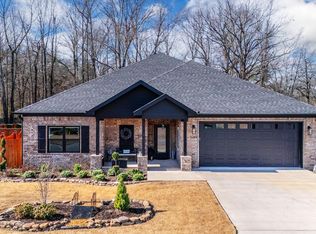 1265 Essex Dr, Benton, AR 72019