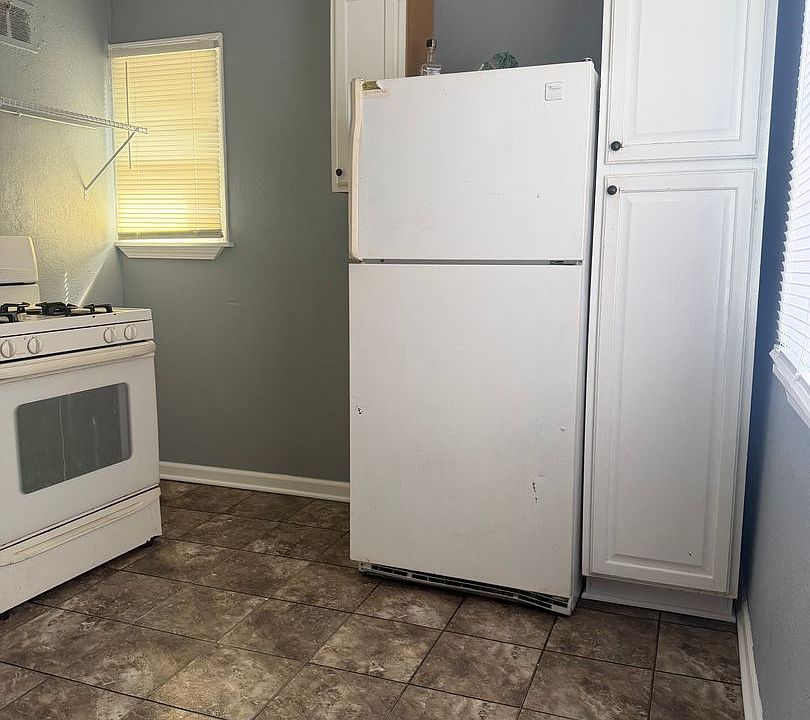 1st image of 3433 N Palmer St