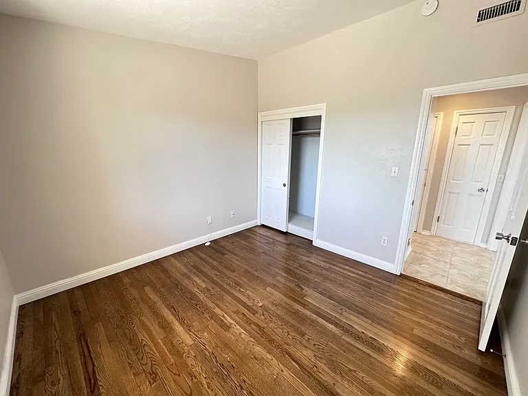 3539 Mount Laurence Dr — Photo 19