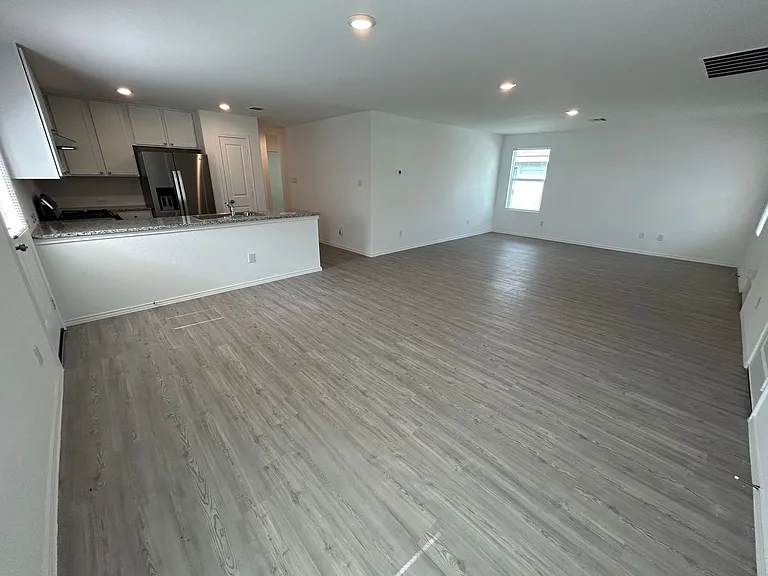 4206 Osmosis Dr — Photo 6