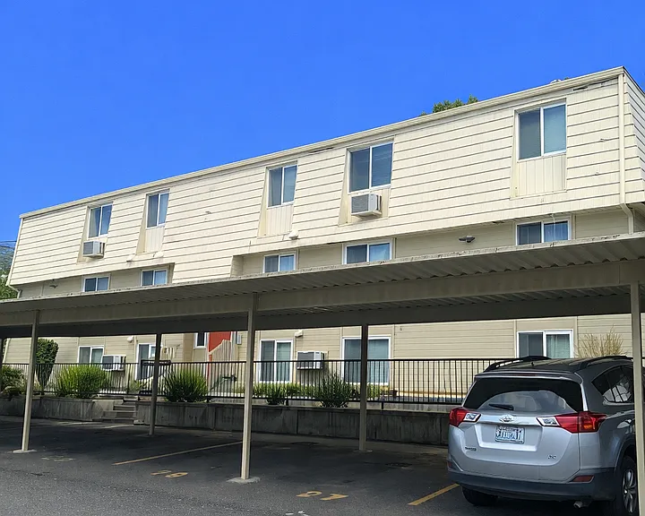 229 Canyon Dr #15 — Photo 10