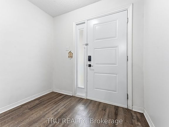 2nd image of 43 Kathleen Cres