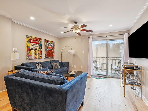 4th image of 3915 Saint Charles Ave APT 214