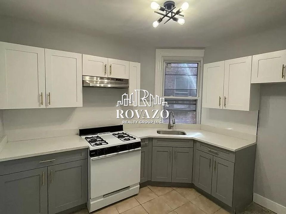 1st image of 721-723 Highland Ave #1