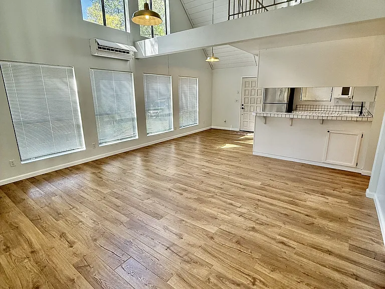 15119 Sierra Star Ln — Photo 3