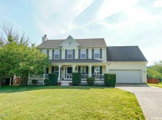 3900 Fairfield Hill Ct, Louisville, KY 40245