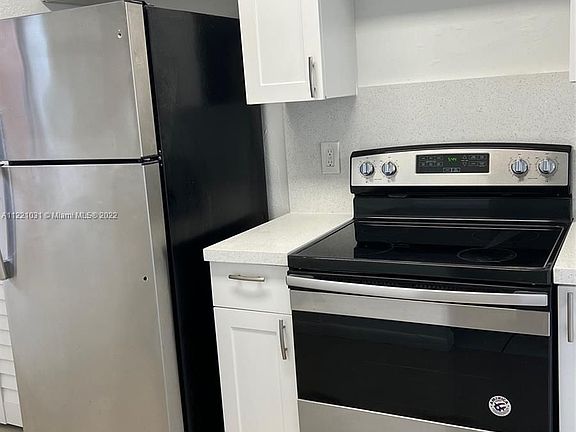 2nd image of 852 NE 209th St #104-38