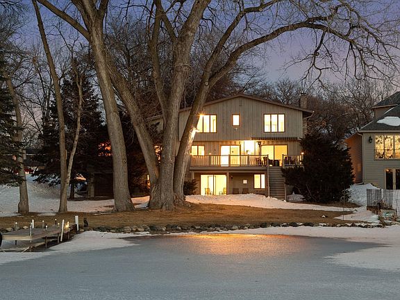 2nd image of 539 Heinel Dr