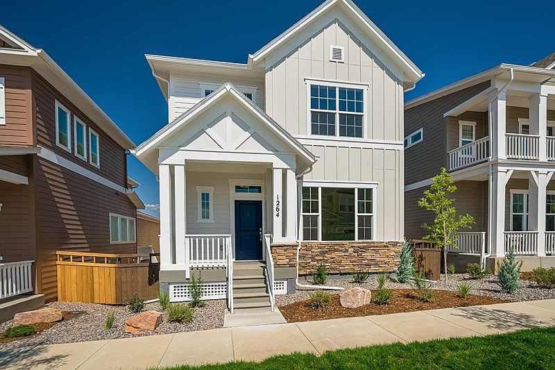 The Salida - F Exterior