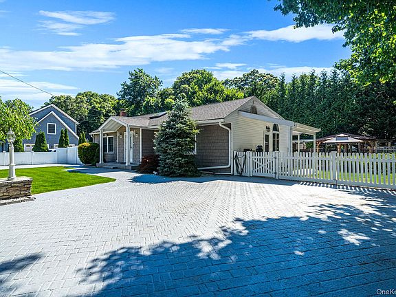 3rd image of 106 Craft Road
