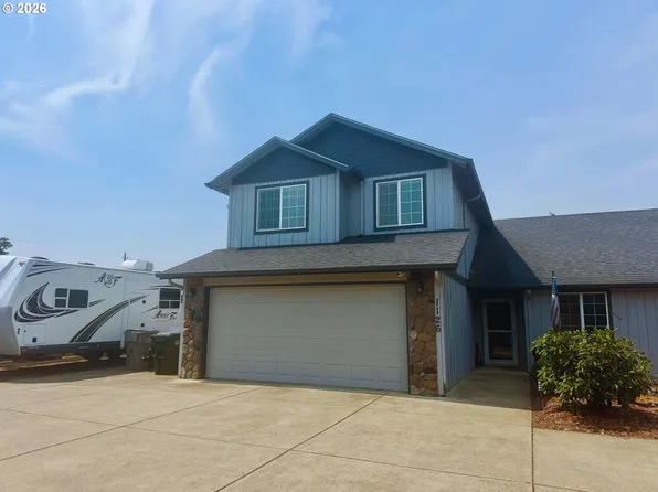 1126 W 6th Ave, Junction City, OR 97448