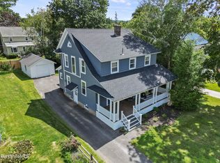 31 Lexington Pkwy, Pittsfield, MA 01201