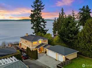 17134 Talbot Rd, Edmonds, WA 98026