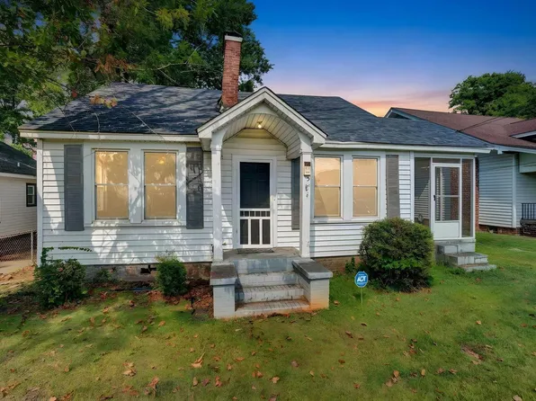 526 Perry Ave, Greenville, SC 29611