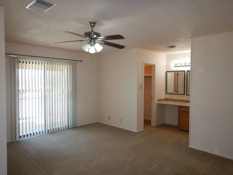 14304 Indian Woods — Photo 12