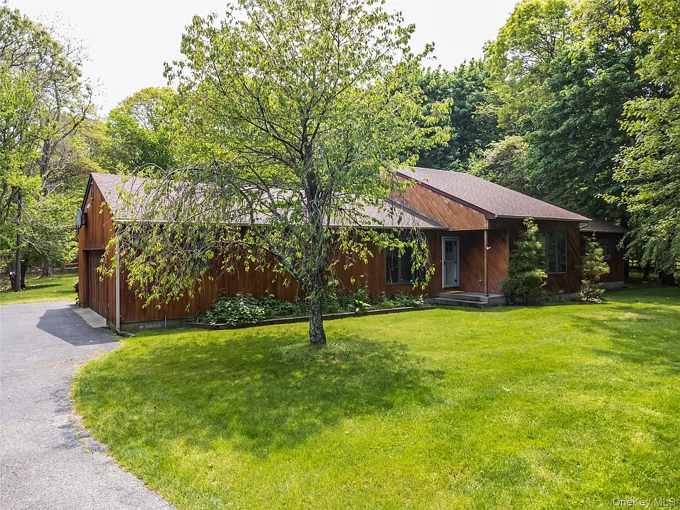 67 Belleview Ave