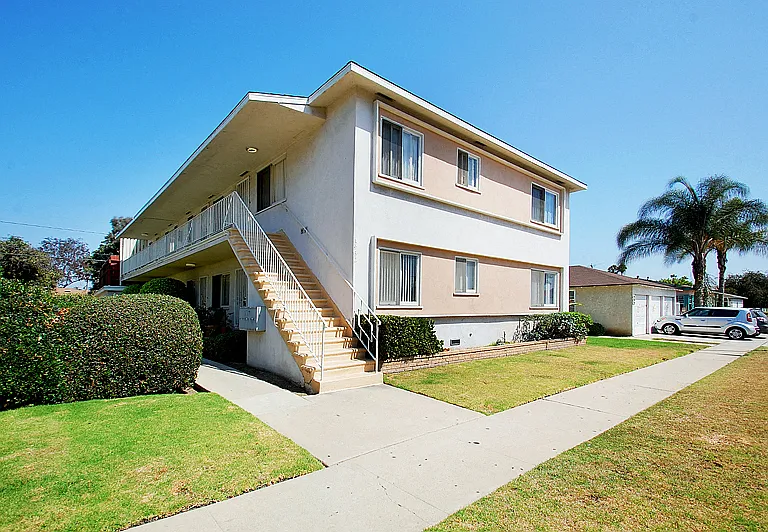3932 Sawtelle Blvd — Photo 10