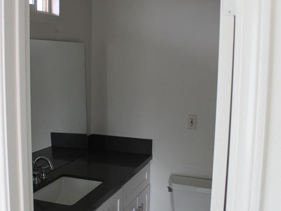 Master bath.  no tub.  shower only