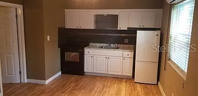 655 7th Ave N #4 — Photo 6