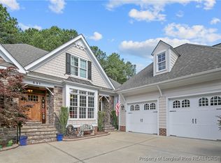 631 Anderson Creek Dr, Spring Lake, NC 28390