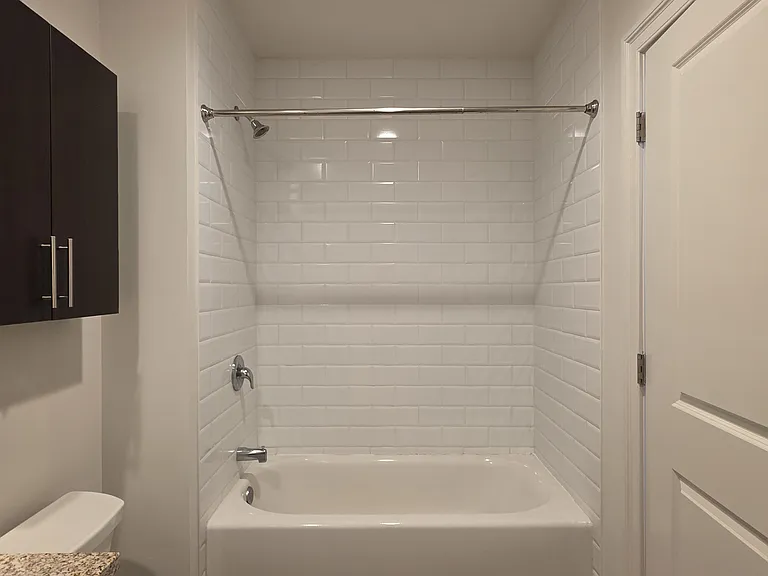 252 N Christopher Columbus Blvd #1104 — Photo 25