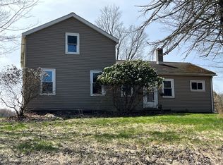 1319 Sedgwick Rd, Waterford, PA 16441