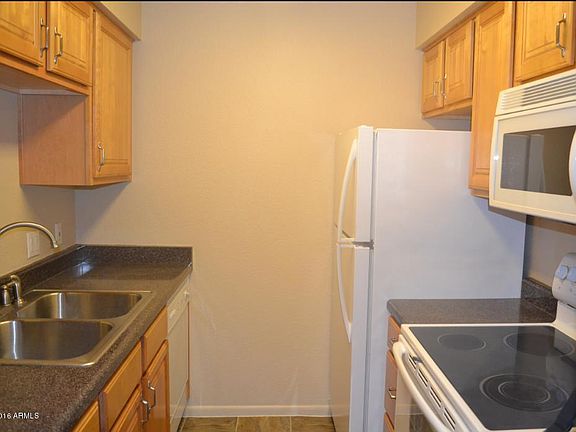 5th image of 1224 E Evergreen St APT 227