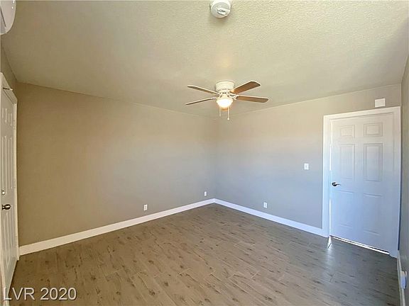 4th image of 701 W Adams Ave #4
