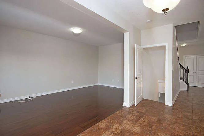 864 Teakwood Ln — Photo 33