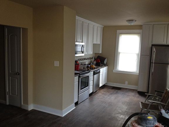2nd image of 10520 Mert Ave