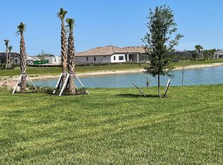 19592 Beechcrest Pl, Estero, FL 33928