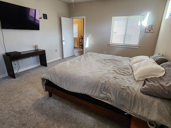 5th image of 13860 Lago Vista Ave