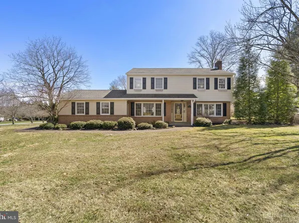 626 Penllyn Blue Bell Pike, Blue Bell, PA 19422