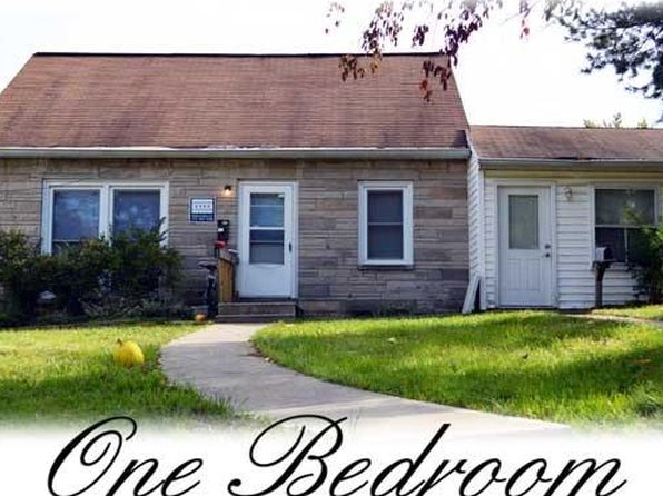 1304 1/2 N Lincoln St